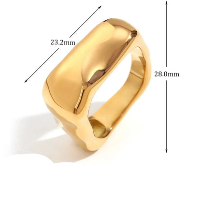 Belle Geometric Ring in Gold Plated Stainless Steel